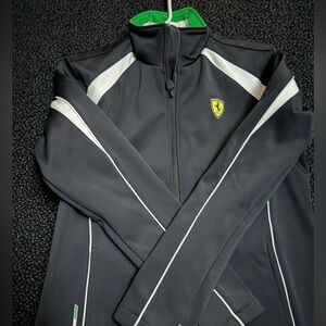 Ferrari Black Jacket with White Accents
Wind proof
Waterproof